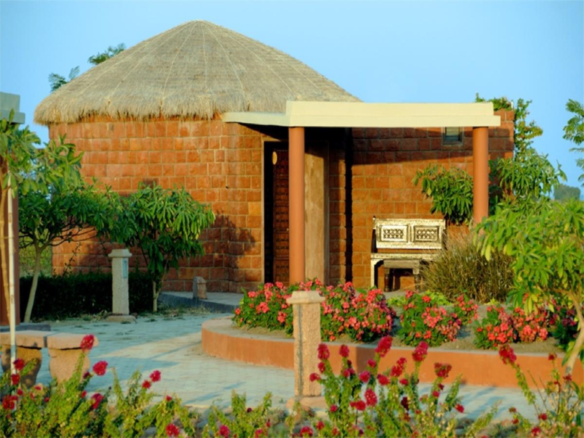 Отель The Royal Safari Camps Bajana Экстерьер фото